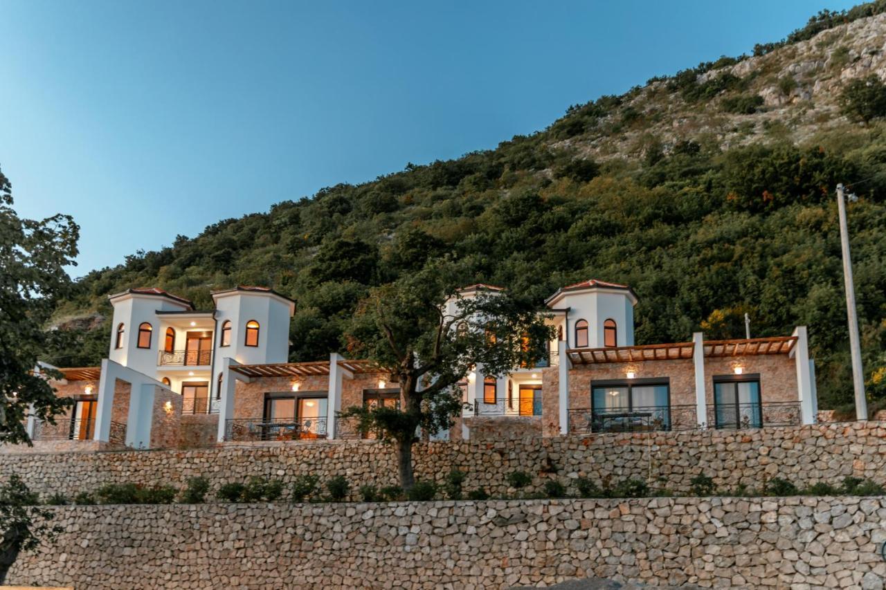 Kaom Lux Apartment Dobra Voda Luaran gambar