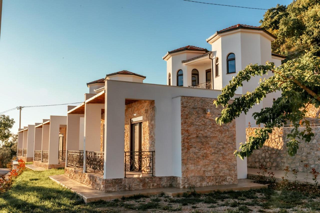 Kaom Lux Apartment Dobra Voda Luaran gambar
